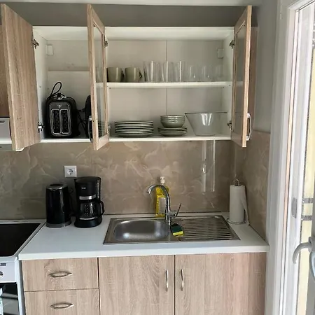 Elegia Apartment *